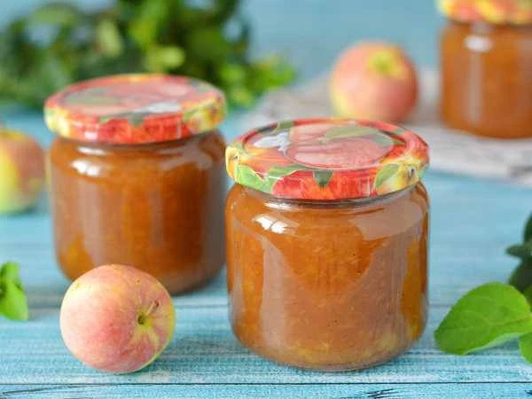 ПОВИДЛО ЯБЛОЧНОЕ С КОРИЦЕЙ
Вкуснятина 🗣
Ингредиенты:
Яблоки очищенные - 850 г
Сахар - 700 г
Вода - 