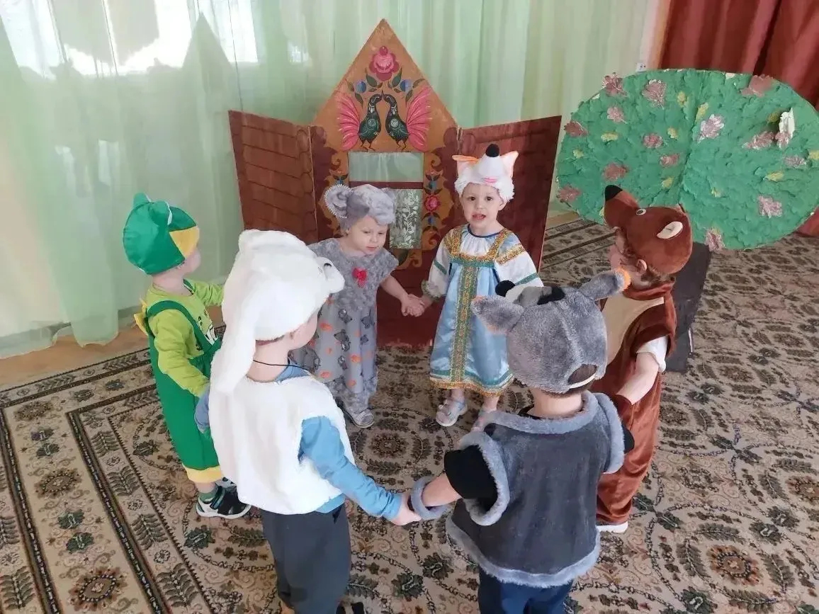 💫27 марта отмечается всемирный день театра.  👱👧Наши дошколята очень любят участвовать в театральных 