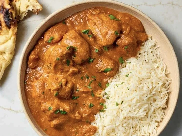 Индийское масляное чудо — курица в томатном соусе, которая плавится во рту 🍅🍗🇮🇳

Самое популярно