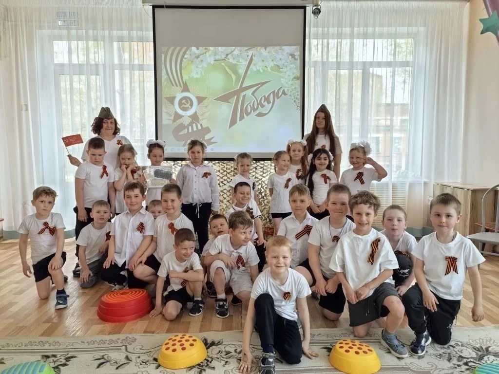 🎖️ **В нашем детском саду прошёл настоящий праздничный квест, посвящённый 9 Мая!** Это...