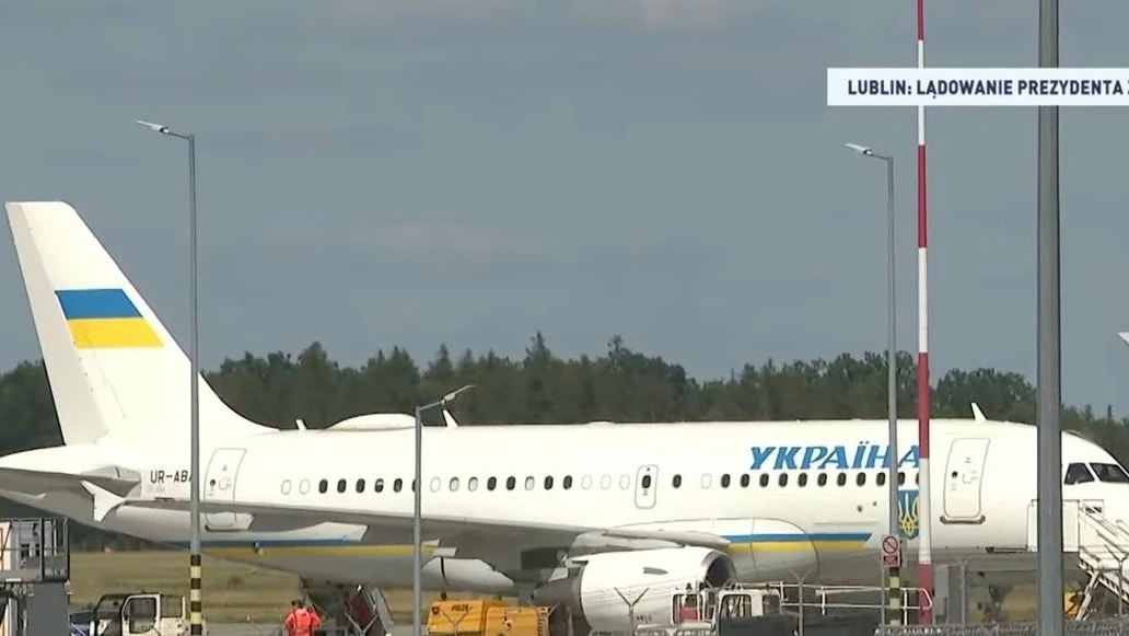 🇵🇱🇺🇦Зеленский впервые после скандала прилетел в Польшу