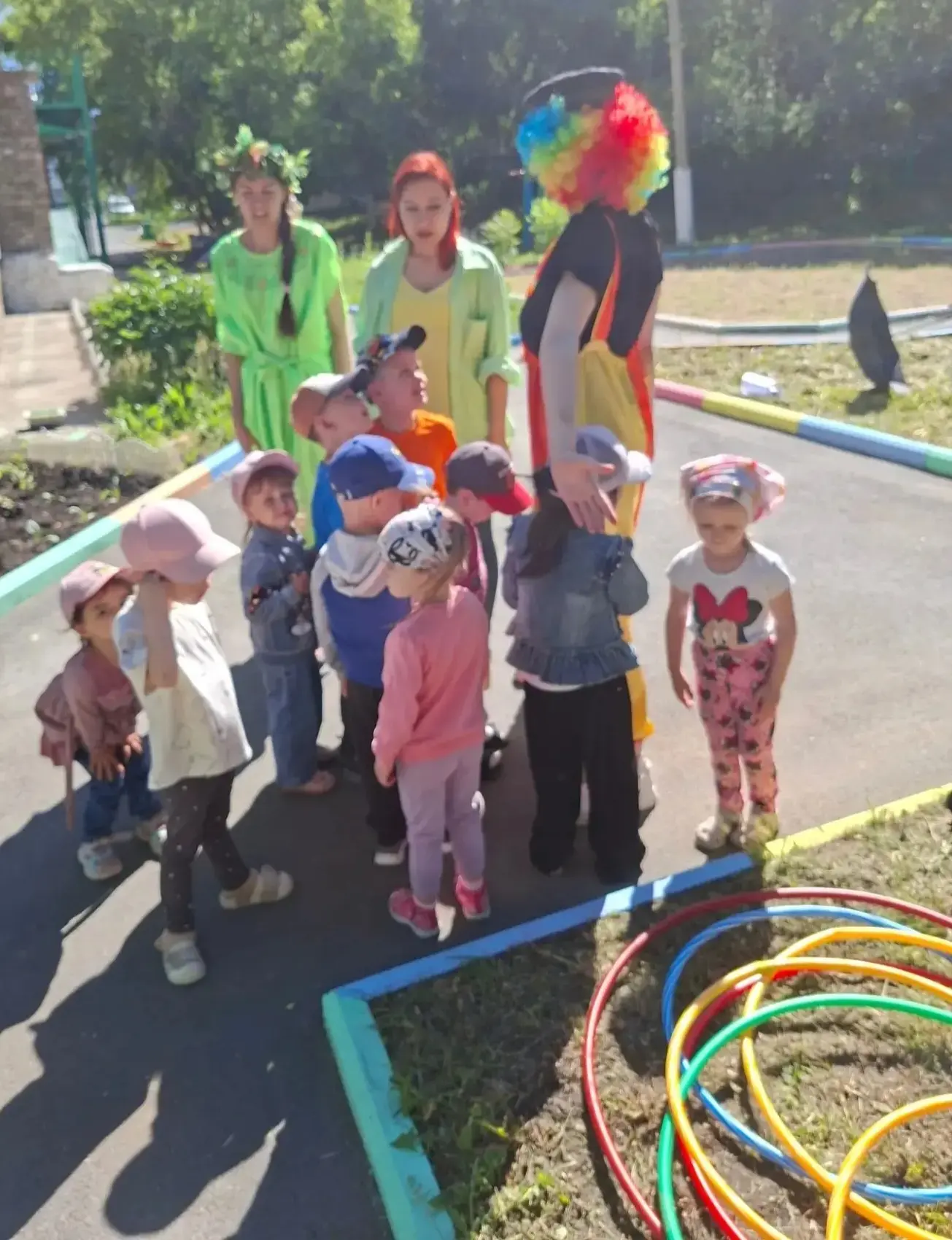 ☀️ День ярких эмоций и весёлых игр! ☀️

Уважаемые родители, спешим поделиться с вами кадрами сегодня
