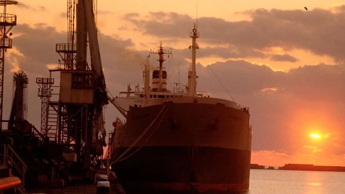 ​​Россия наращивает морские отгрузки нефти из западных портов  В период с 1 по 15 мая совокупный экс