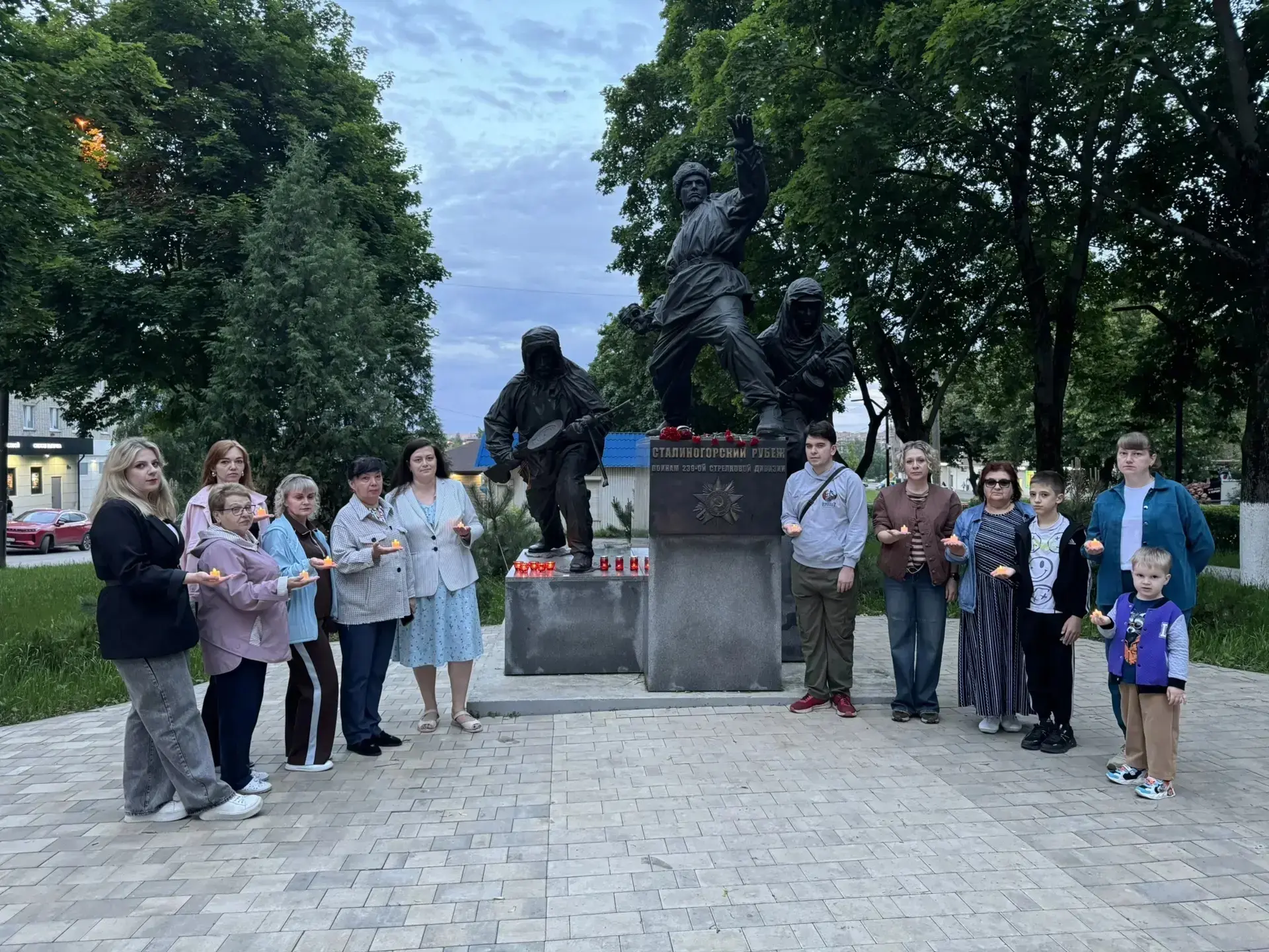 🕊🕯🕊 В предрассветные часы, педагоги нашей школы приняли участие во всероссийской акции «Свеча пам