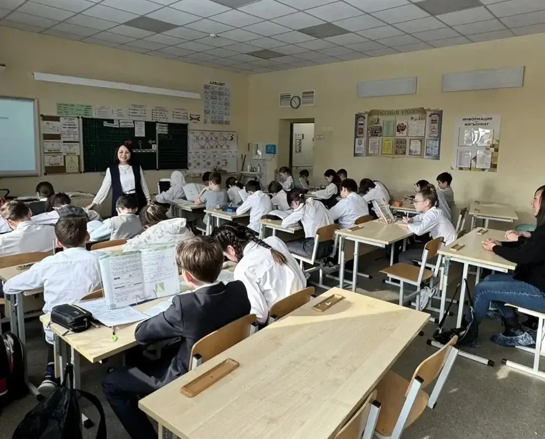 🎓 12 марта День математики, мы снова погружается в мир интересного💫 Сегодня прошёл Брейн ринг по мат