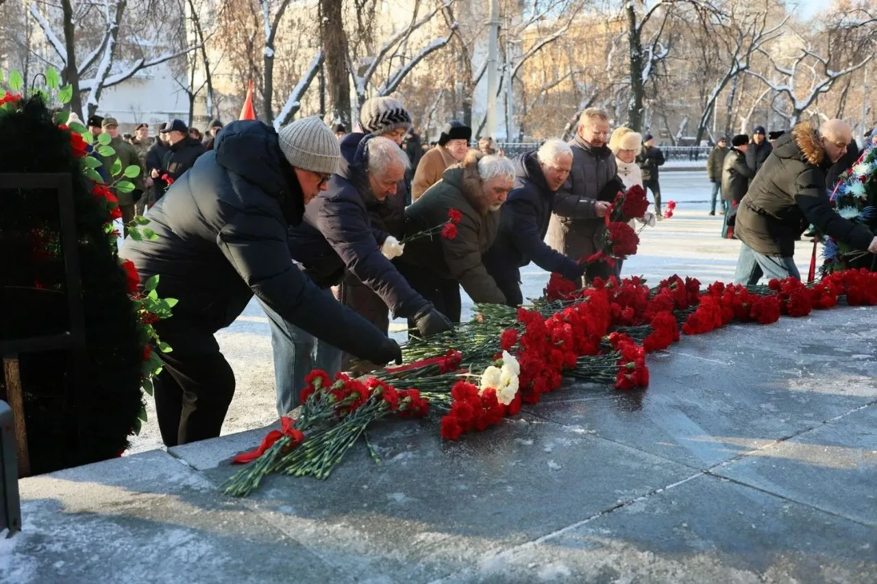 🎖В День защитника Отечества в Екатеринбурге вместе с командованием Центрального военного округа, вет