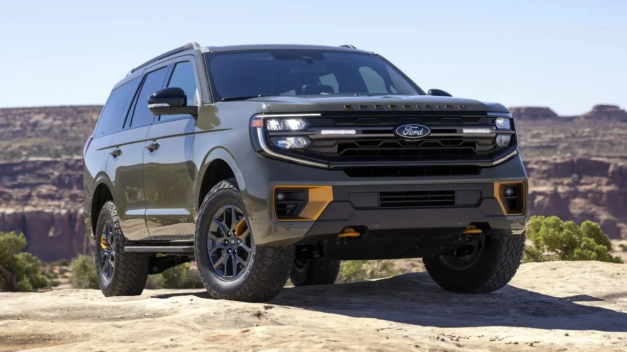 ⚠️ Может случиться внезапный отказ фар в темноте: Ford отзывает десятки тысяч автомобилей