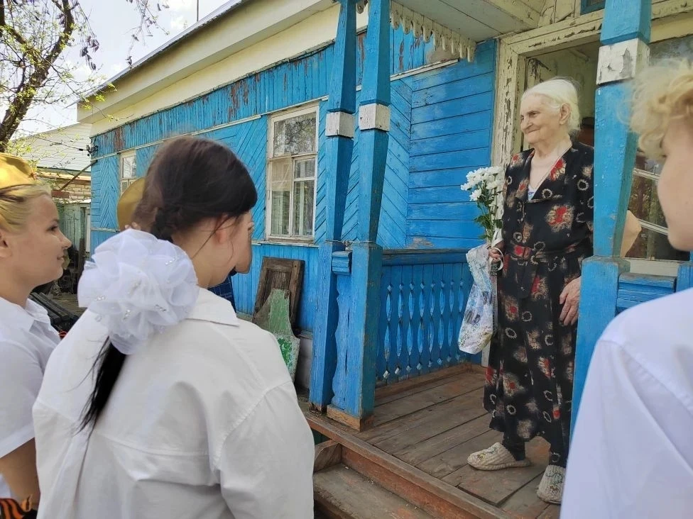 💥Накануне праздничных дней, посвященных Дню Победы, активистами МБОУ СОШ № 4 г. Грязи была проведена