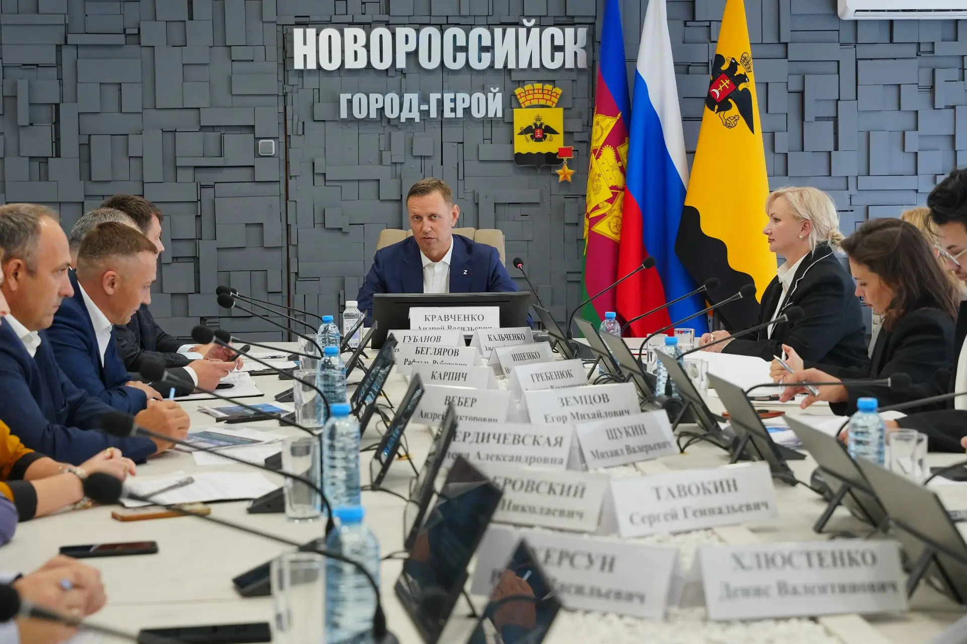 Под председательством главы города‑героя Новороссийска Андрея Васильевича Кравченко сос...