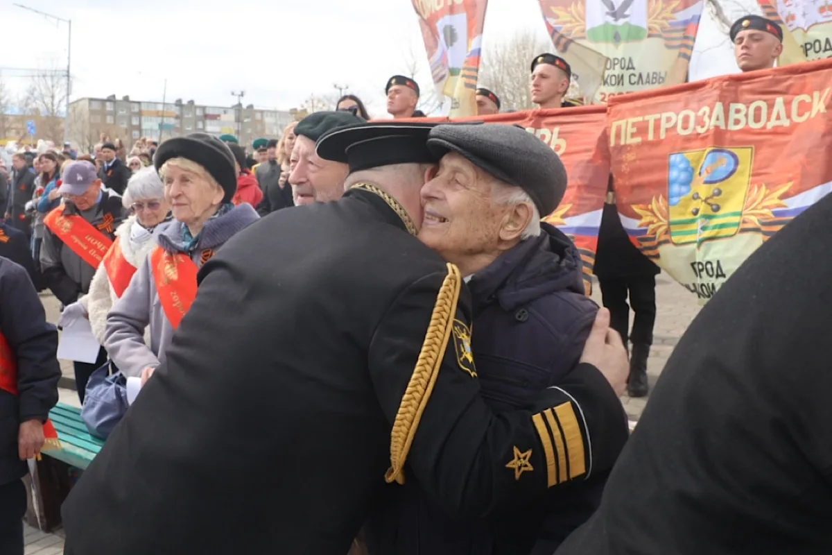 Накануне Дня Победы почтили память тех, кто ценой своей жизни подарил нам свободу и право на будущее
