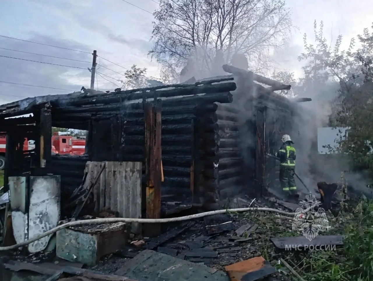 Двухлетний мальчик погиб при пожаре в частном доме Красноярского края