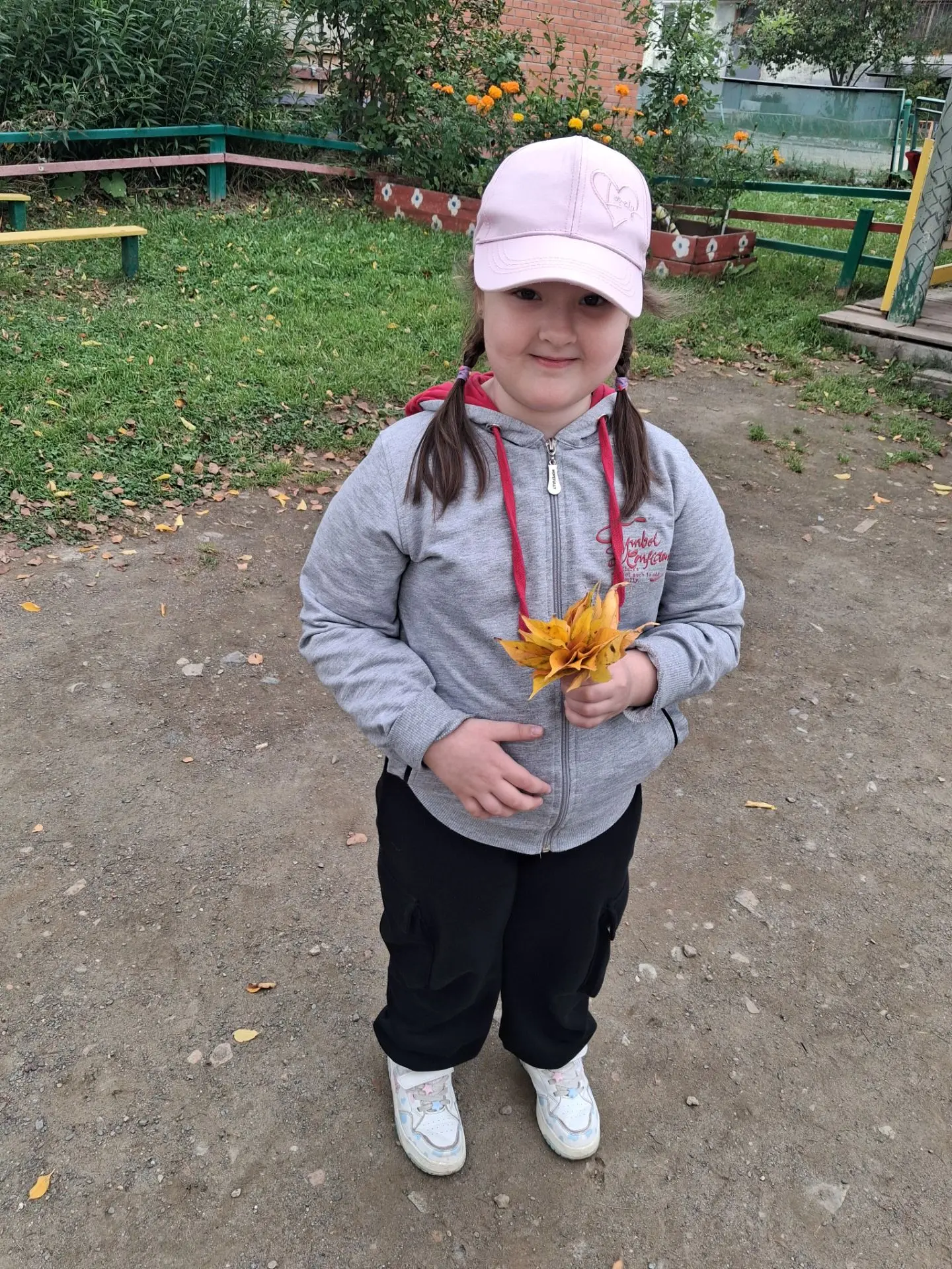 Радость труда-могучая сила.В годы детства ребёнок должен глубоко пережить это благородн...