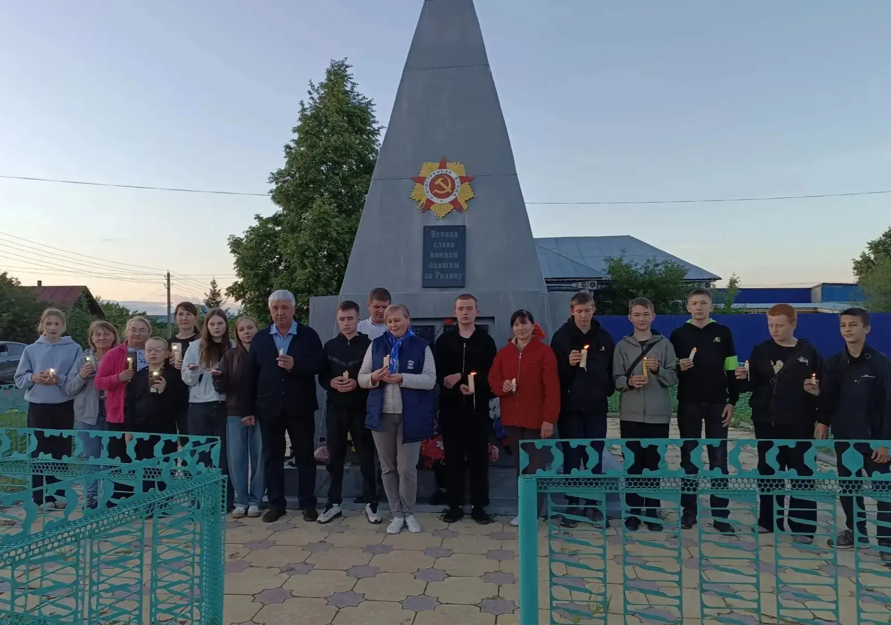 🕯День памяти и скорби

Сегодня, 2️⃣2️⃣ июня, мы вспоминаем начало Великой Отечественной войны. В эт