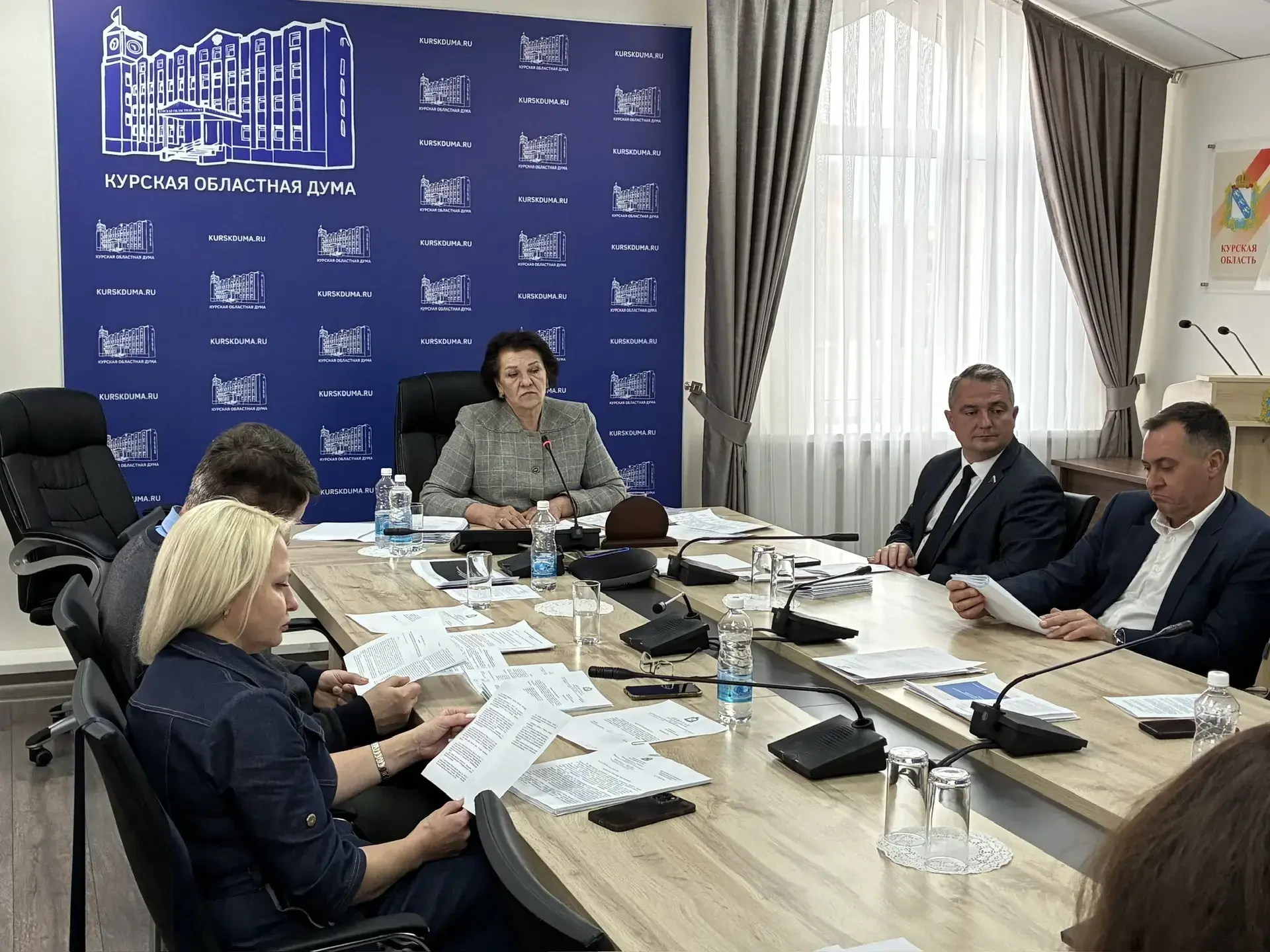 ⚖️📜Изменения в избирательное законодательство поддержаны профильным комитетом Курской областной Думы