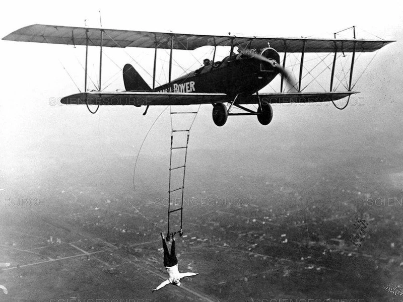Воздушная акробатка Лилиан Боер, США, 1922 год