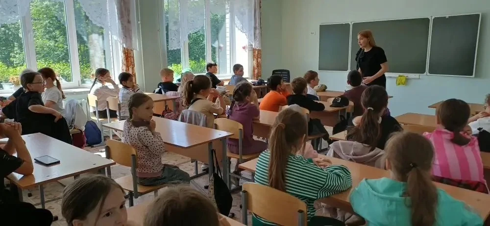 📌Сегодня провели с младшими школьниками обучающую игру «Что такое безопасность?»

В игровой форме р