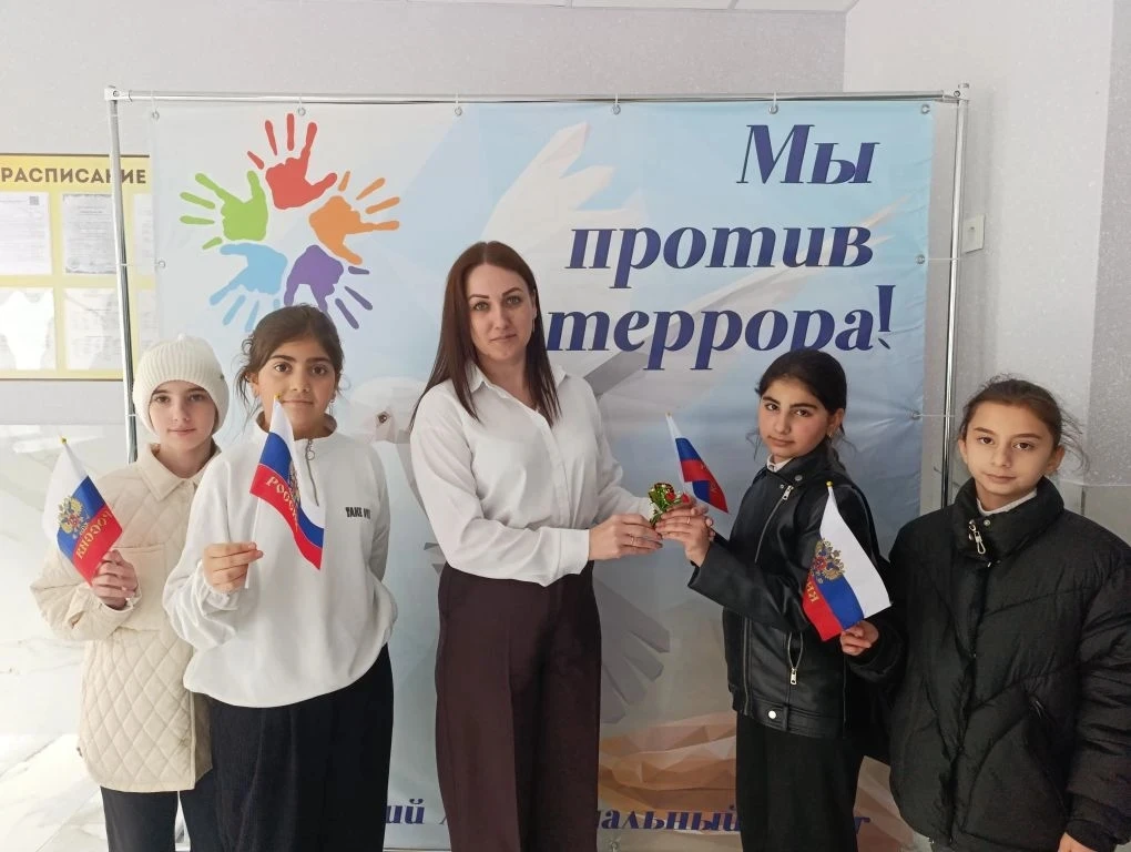 В 4 «Б» классе МКОУ СОШ 6 с.Спицевка прошла акция «Георгиевская лента». Это не просто с...