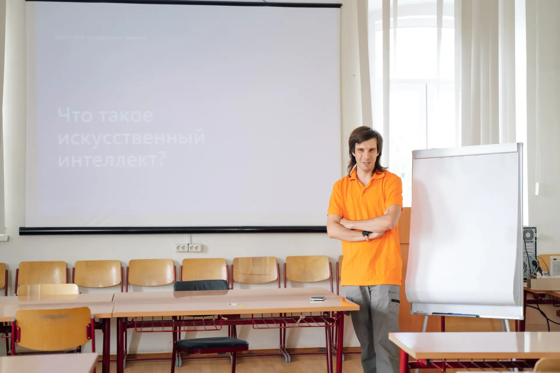 С искусственным интеллектом на «ты» 🤖

Студенты и преподаватели РГУ имени С.А. Есенина приступили к