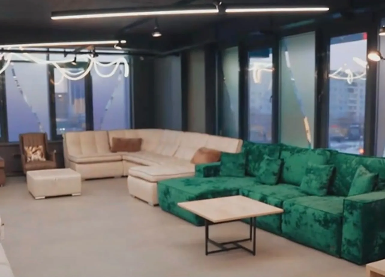🛋 Первый диван в новой квартире