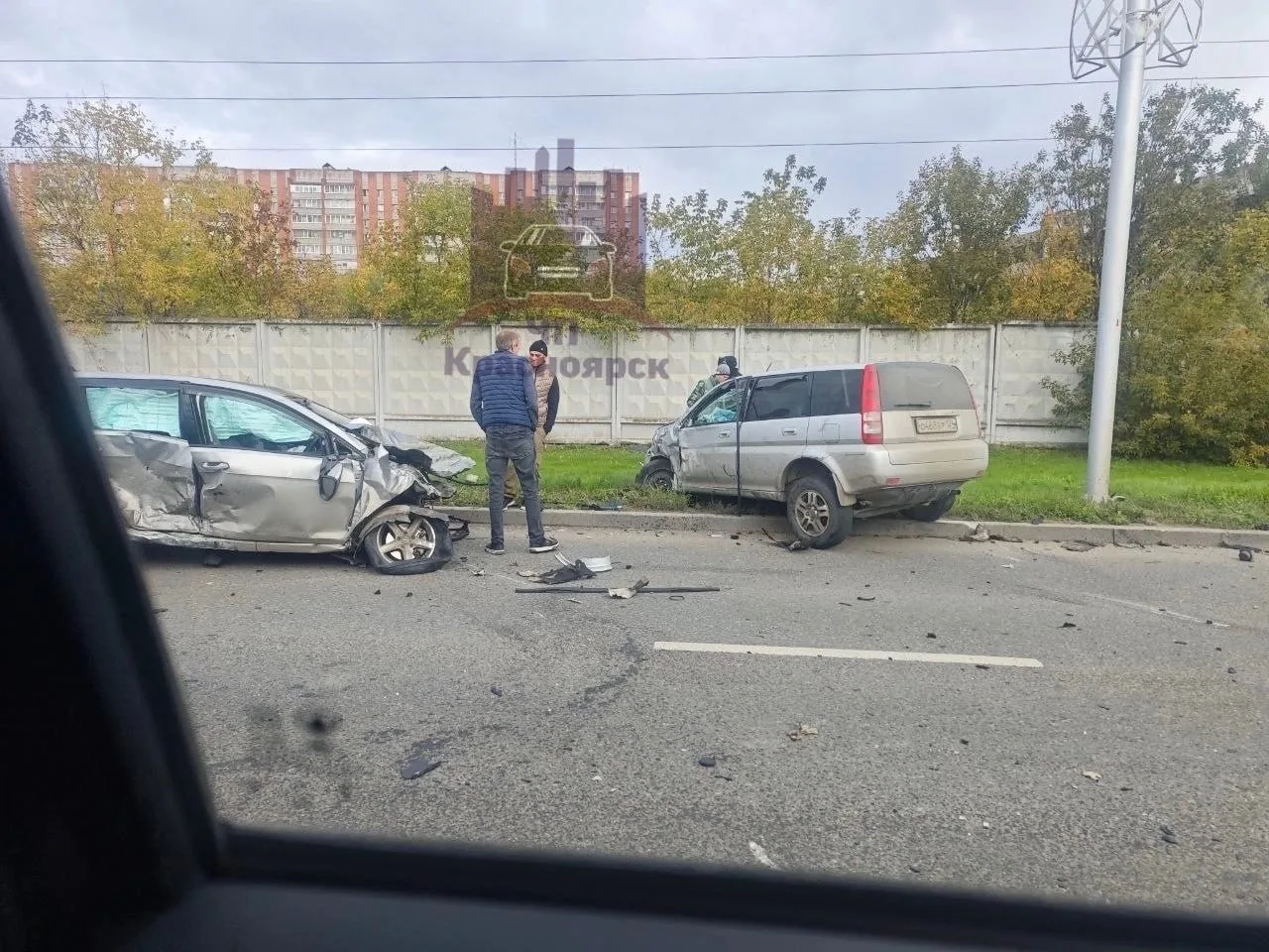 Массовое ДТП произошло на ул. Дубровинского.