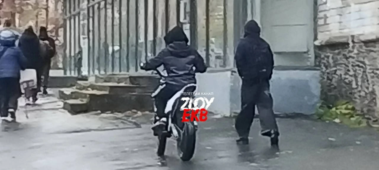 Здравствуйте уважаемые соседи, друзья и сограждане! Сегодня, 05.10.2026 около 18:00 на ...