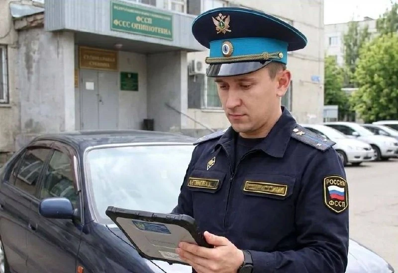 😲В Бийске у женщины арестовали машину из-за долгов прежнего владельца