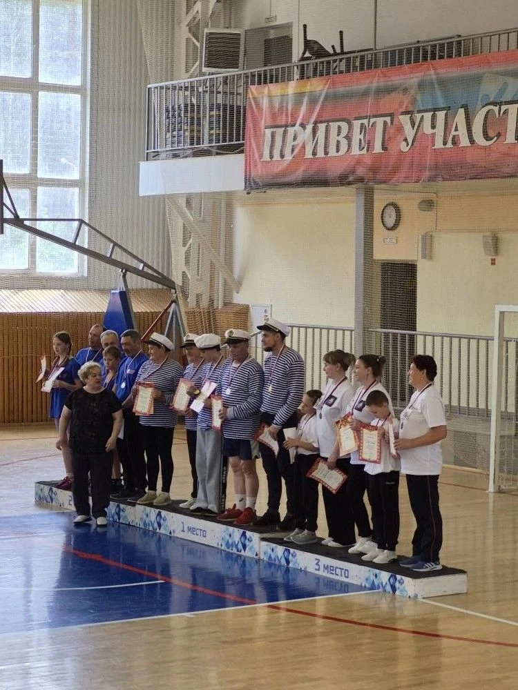 Семья, спорт и верность традициям: как прошла эстафета 🏆


В минувшие выходные в нашем спортивном к
