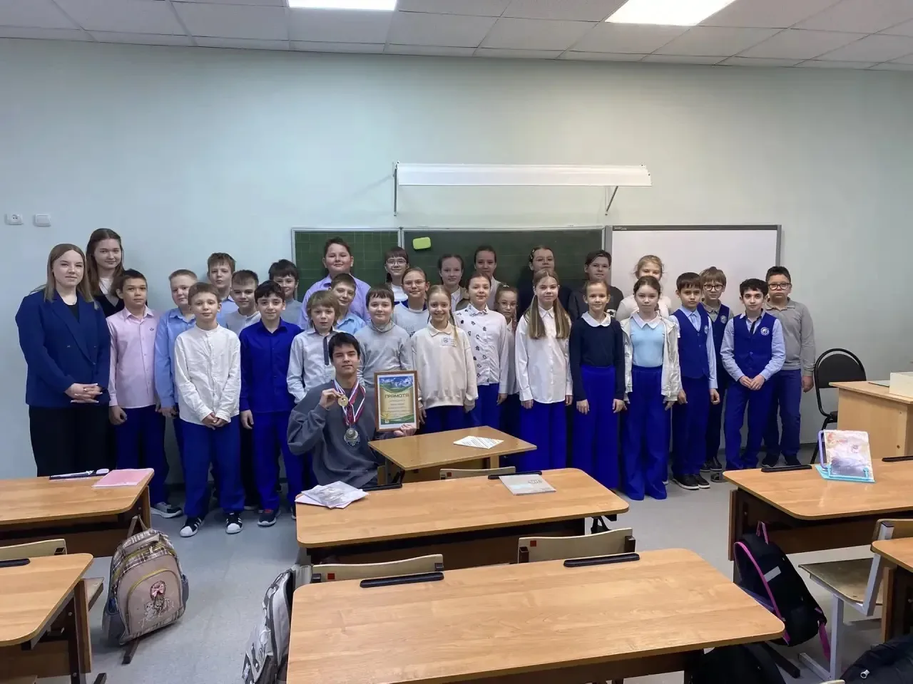 🏃‍♂️ Трек «Орлёнок-Спортсмен» прошел на ура! 🦅 На прошедшей неделе наша педагогическая группа из 10А