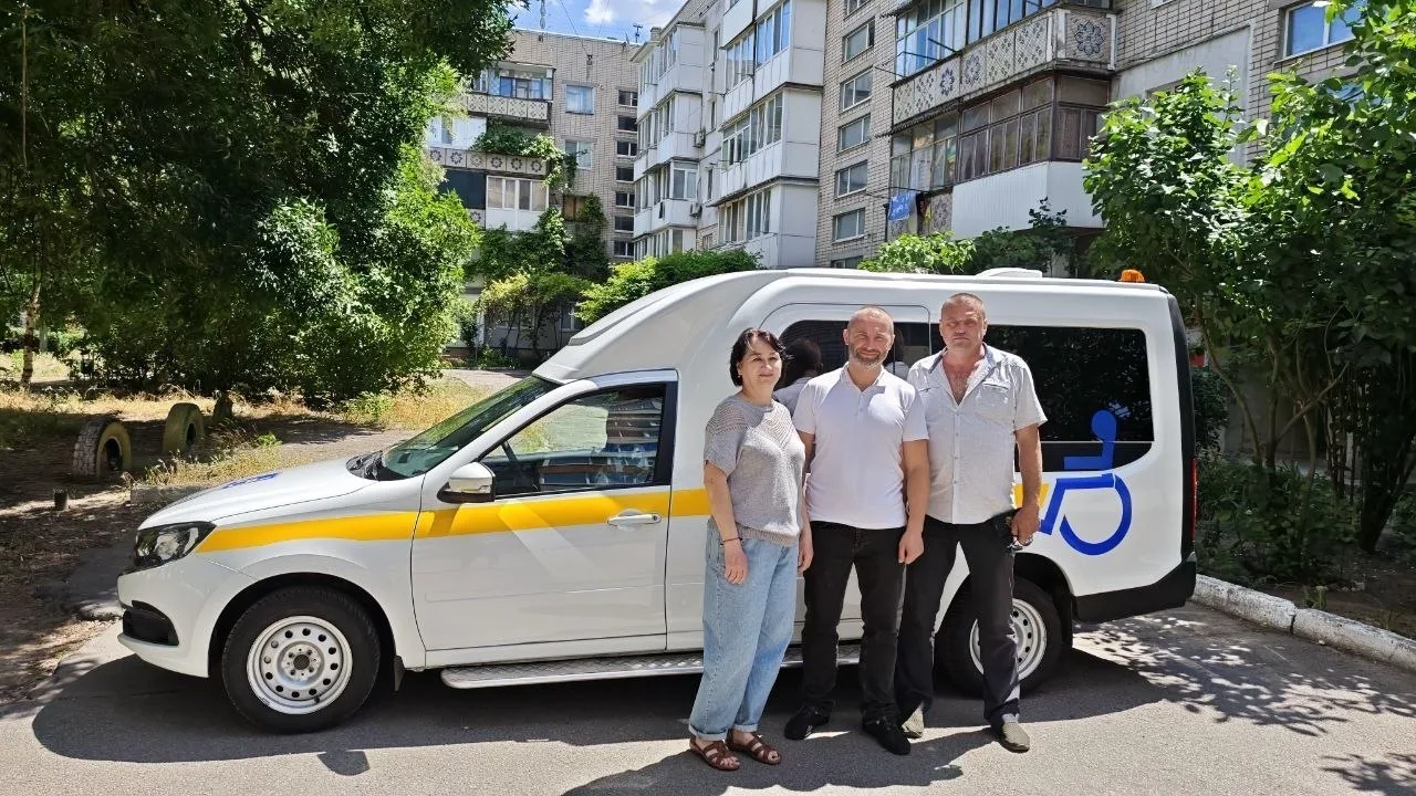 🚗 Нет ничего важнее семьи и социального такси

Фанаты «Форсажа» шутку должны оценить. Только за рул