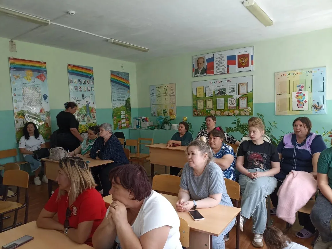 В нашей школе прошло общешкольное родительское собрание по теме «Безопасность детей-общ...