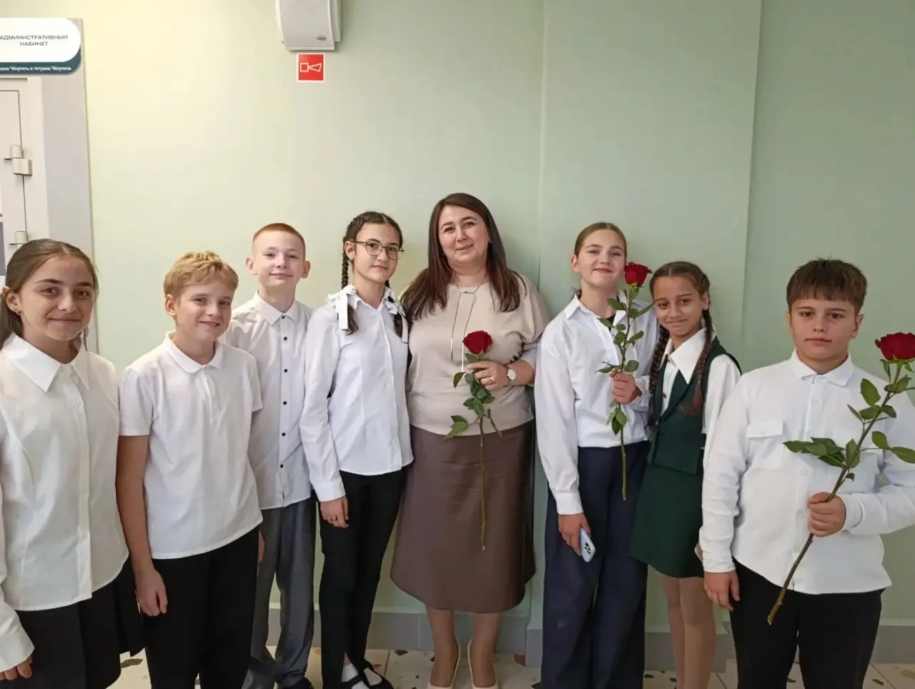 Спасибо за поздравления, 6А класс🤗Вы сделали наш день не просто праздничным, а настоящ...