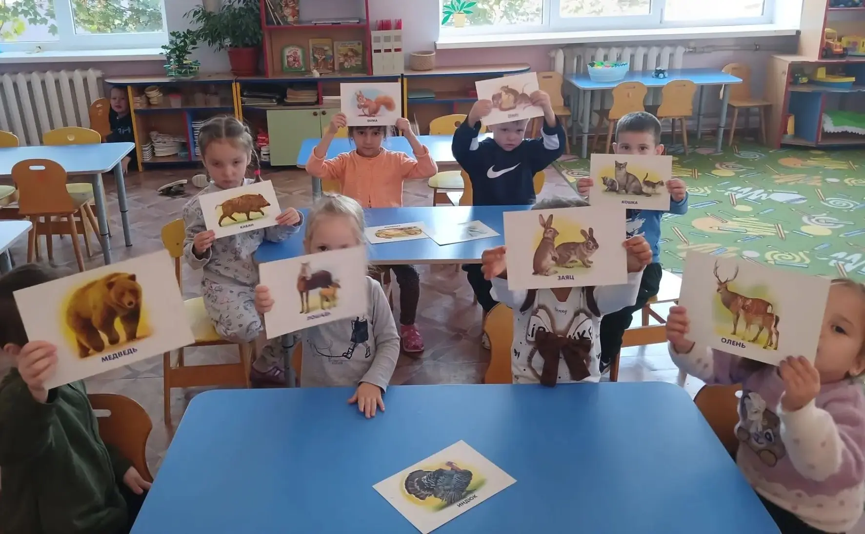 🐾 В честь Всемирного дня защиты животных в средней группе "Цветик-семицветик" прошло у...