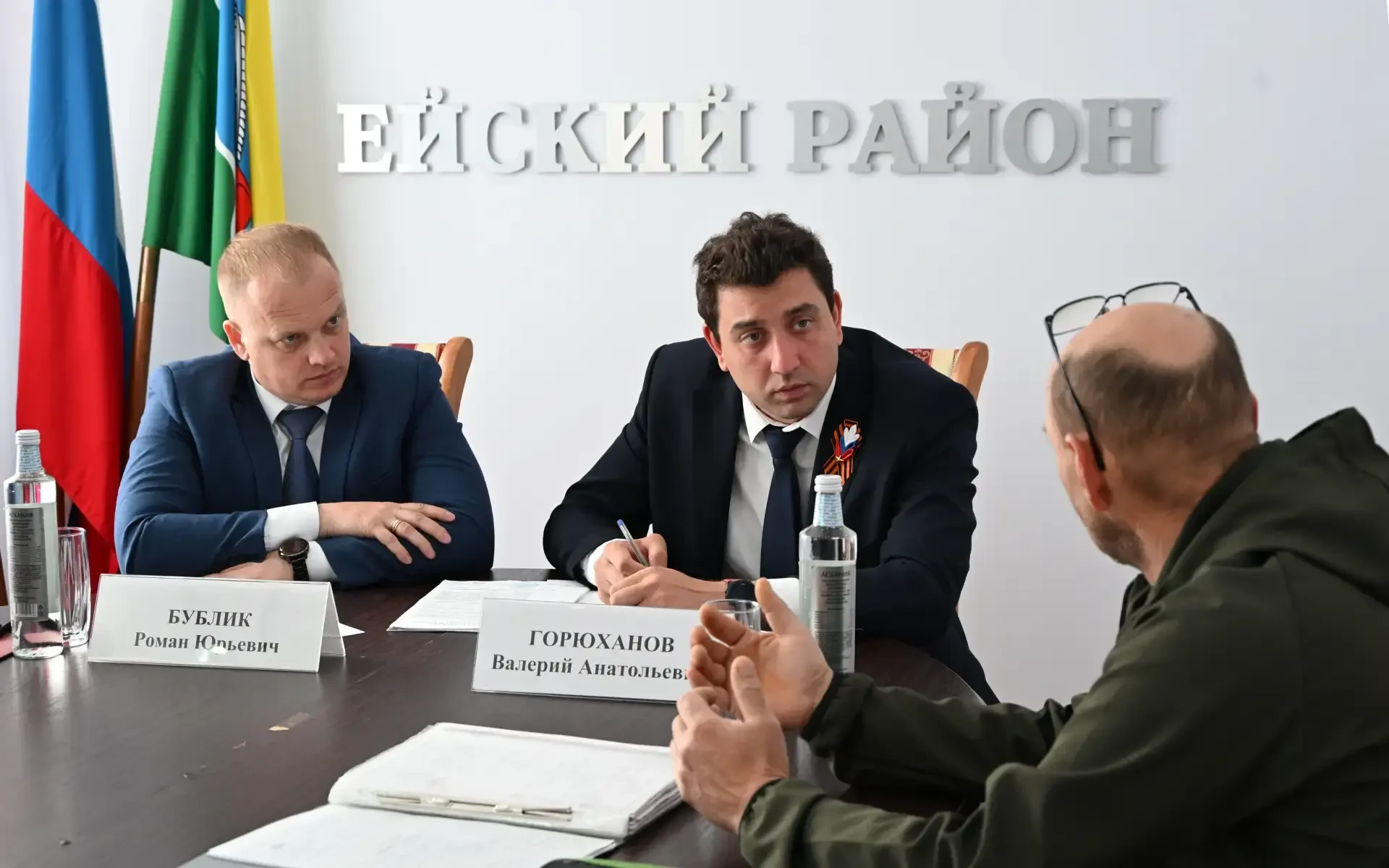 ⭕В рамках региональной недели депутат ГД РФ Валерий Горюханов совместно с главой Ейского района Рома