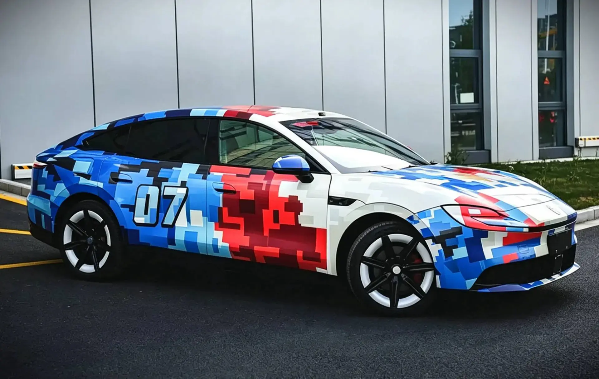 MG подтвердила, что новый MG 07 станет одним из первых серийных авто с системой Momenta...