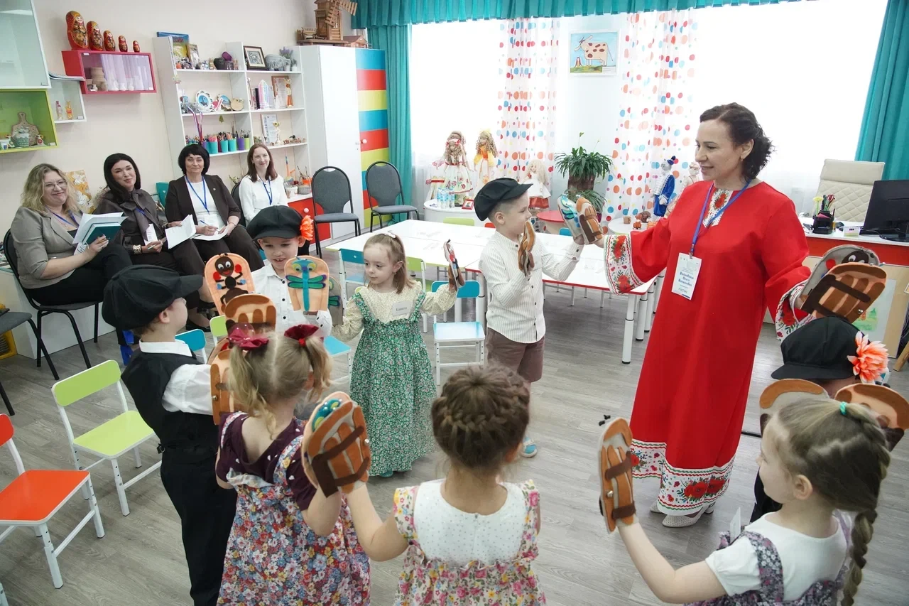 В Кузбассе стартовал региональный этап Всероссийского профессионального конкурса «Воспитатель года Р