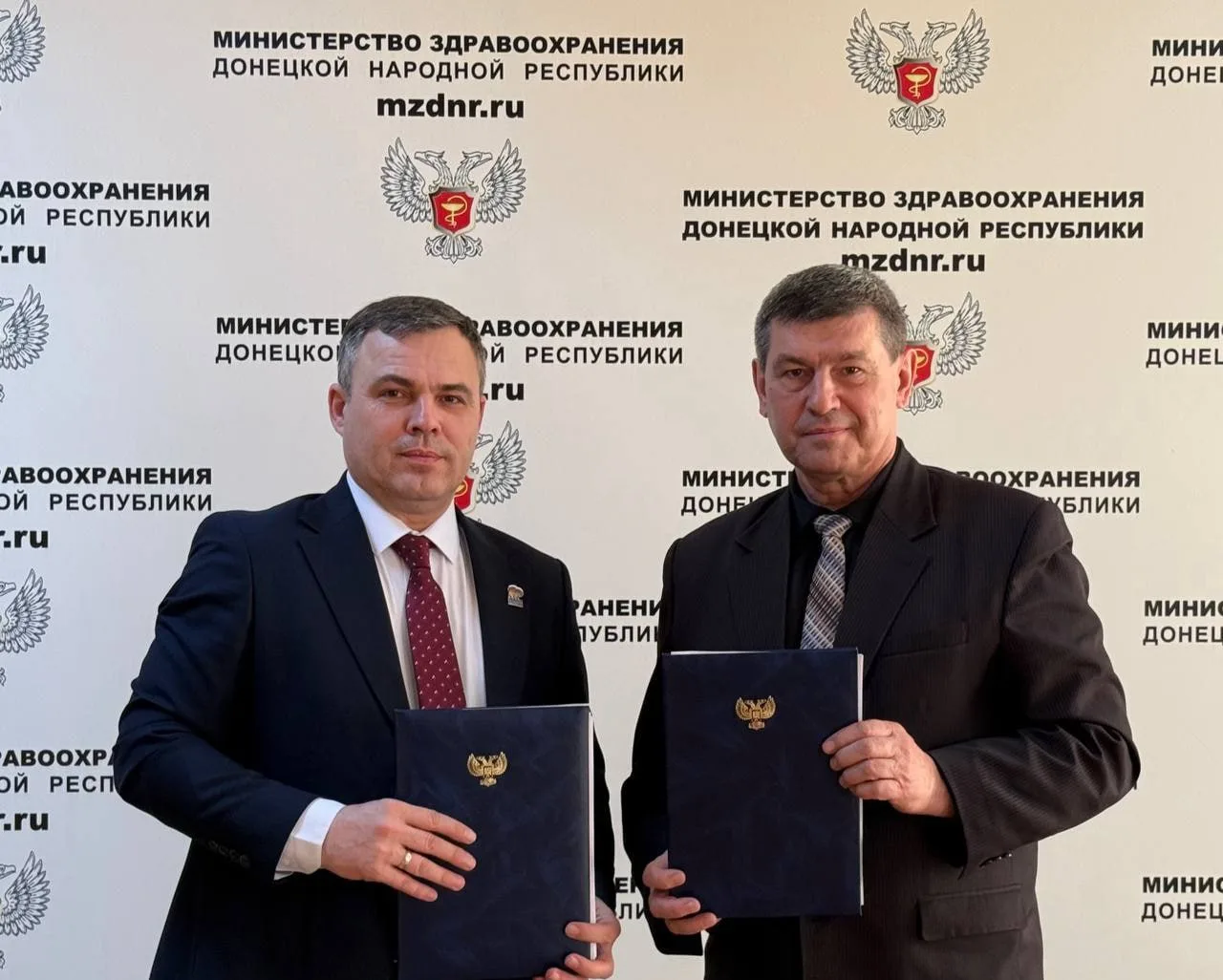 ✅ Министр здравоохранения ДНР Константин Масников подписал Отраслевое соглашение с Доне...