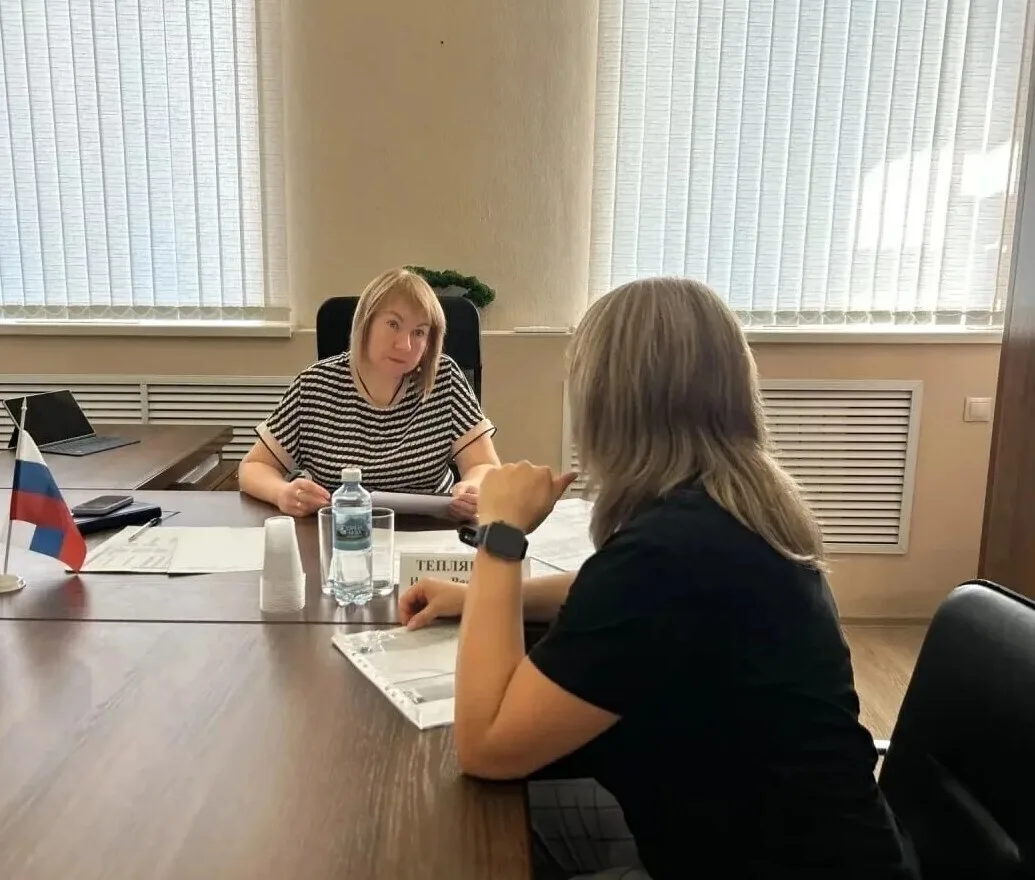 В Единый день приема участников СВО с вопросами обратились около ста заявителей 

Прием прошел в рег