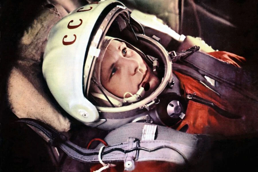 65 лет назад Юрий Гагарин открыл человечеству путь в космос, начав новую эпоху мировой ...