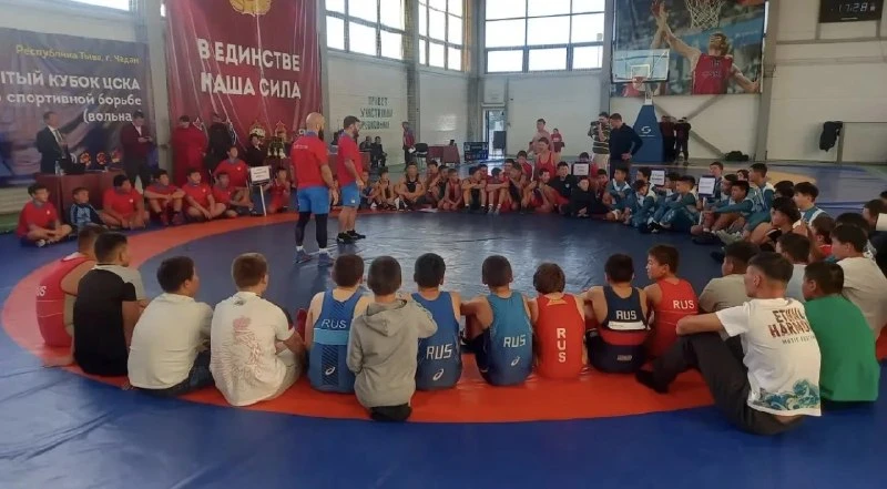 🏆 Чадан принял открытый Кубок ЦСКА по вольной борьбе