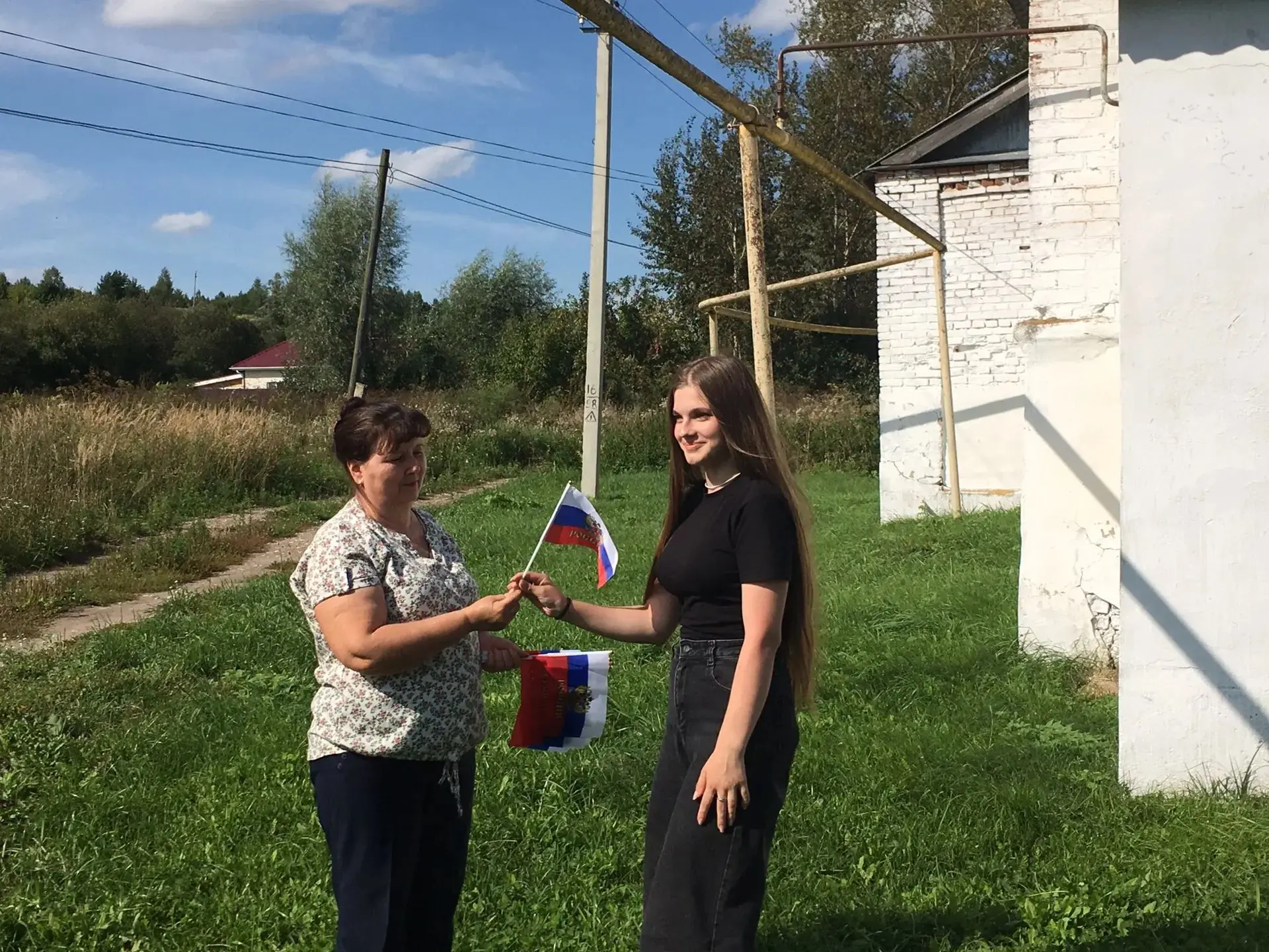 22 августа, была проведена уличная акция  «Флаг - России - гордость наша»,  посвящённая...