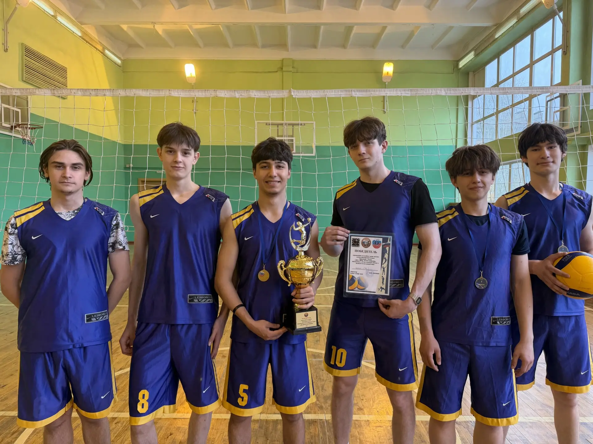 ЧЕМПИОНЫ «ЛИГИ ЗВЁЗД»! 🏆🏐  Наша мужская сборная по волейболу — ПЕРВАЯ! Наши парни стали победителями