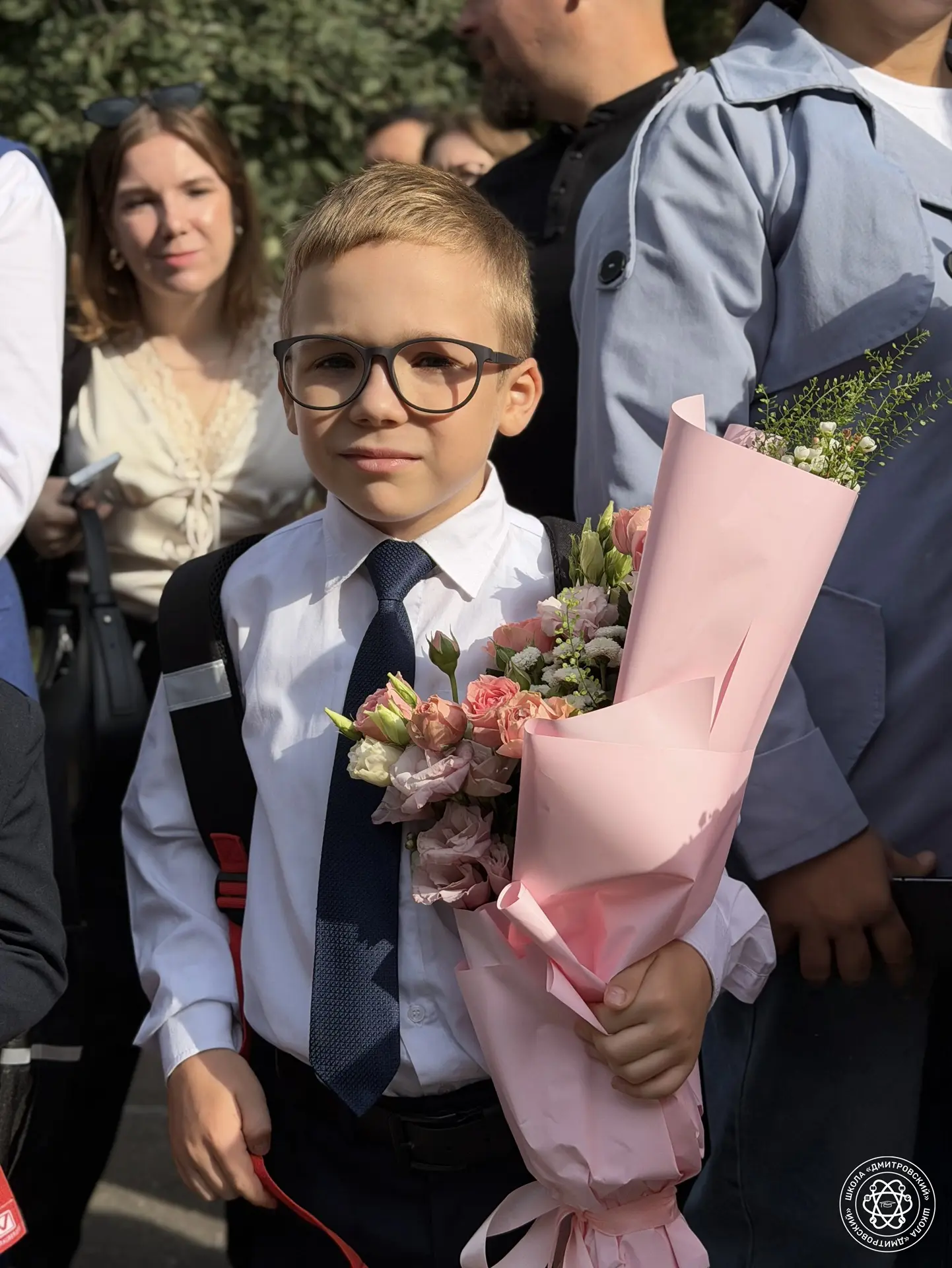 🎒 Первый школьный день наших первоклашек!