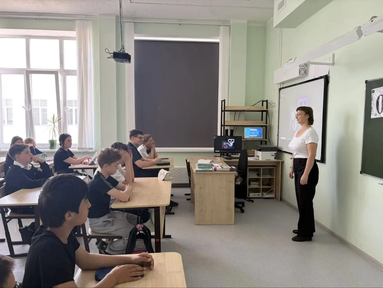 20.05.2026 года в МАОУ "СОШ "Иволгино" врач психиатр-нарколог ГУЗ "СГПНД" Герман Л. В. ...