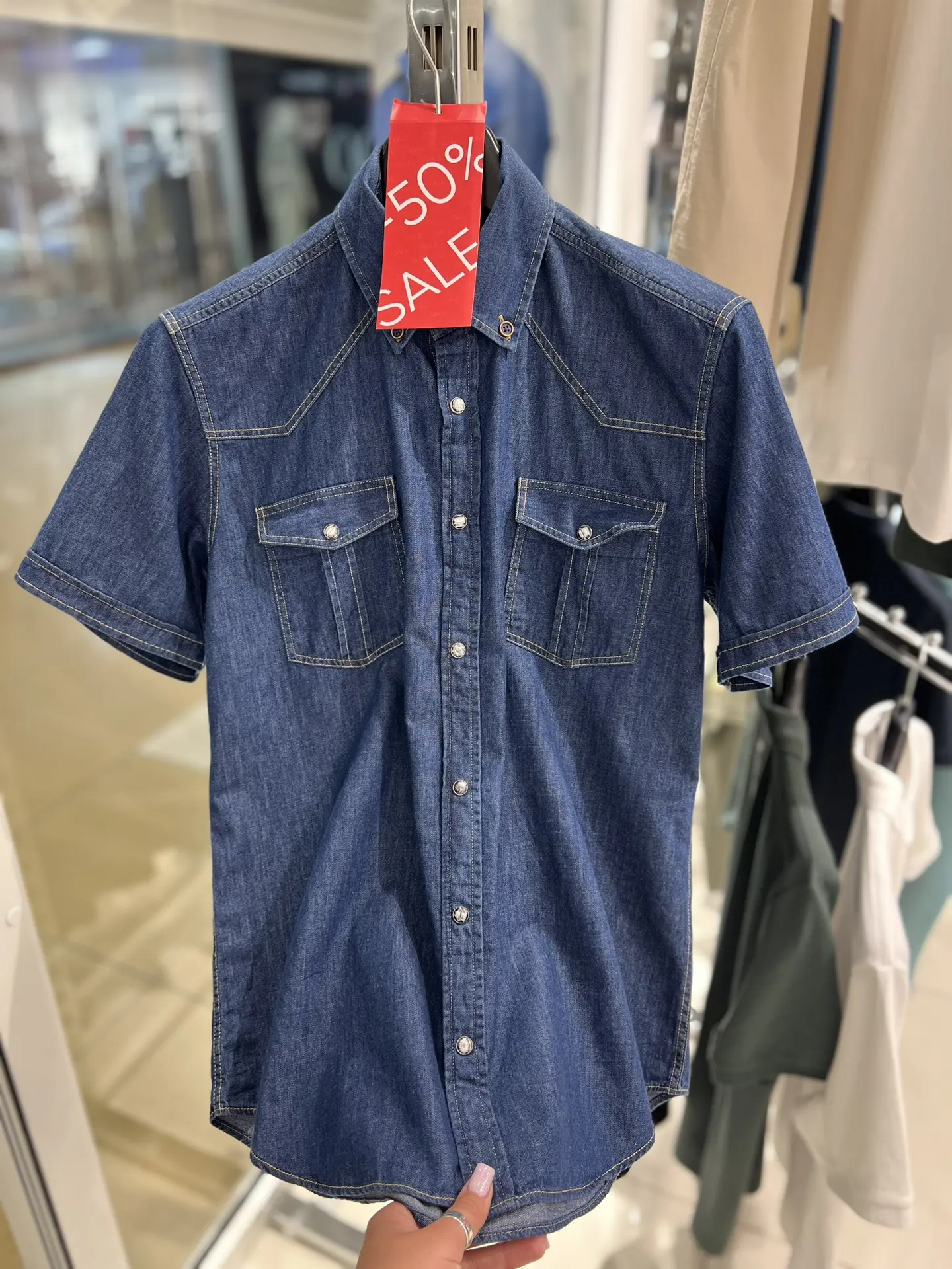 📌 S A L E -50% 📌

Рубашка:4.290-50%=2.145₽ 🇹🇷

Состав:97%хлопок, 3% эластан

Размерный ряд:М-2хл
