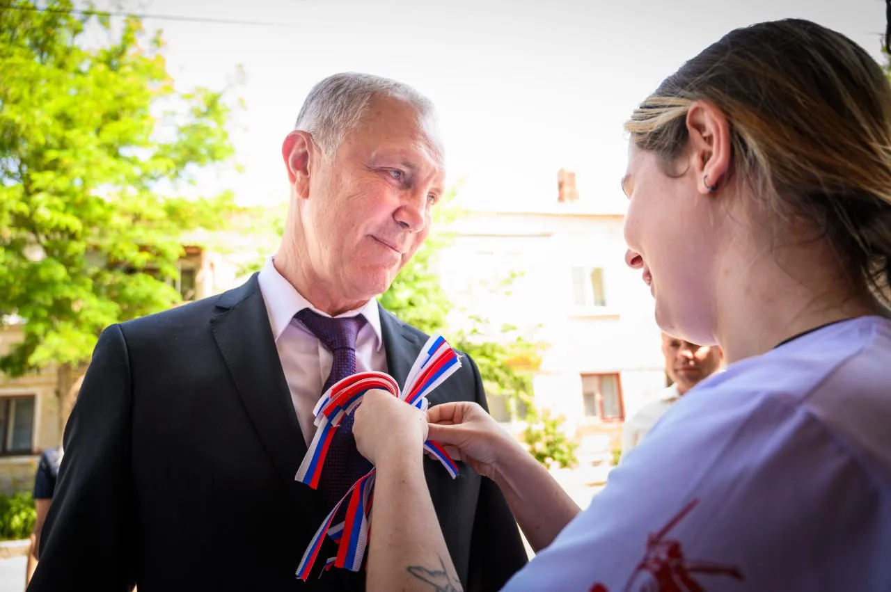 Сегодня отмечает День рождения Губернатор Херсонской области Владимир Васильевич Сальдо!