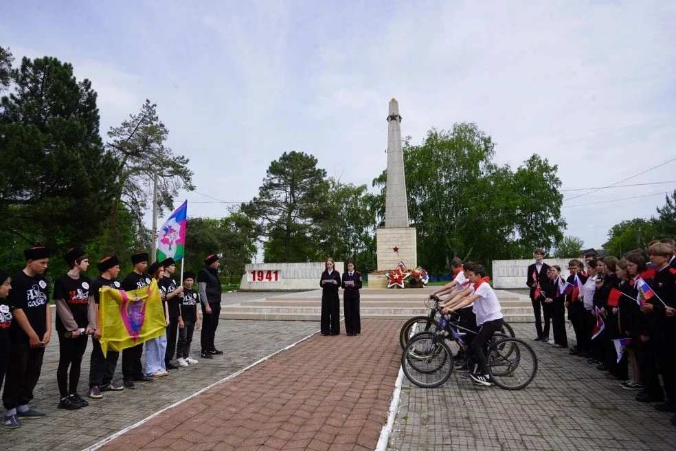 🔥На Кубани продолжается «Эстафета памяти», краевая велосипедная патриотическая туриада, которая стар