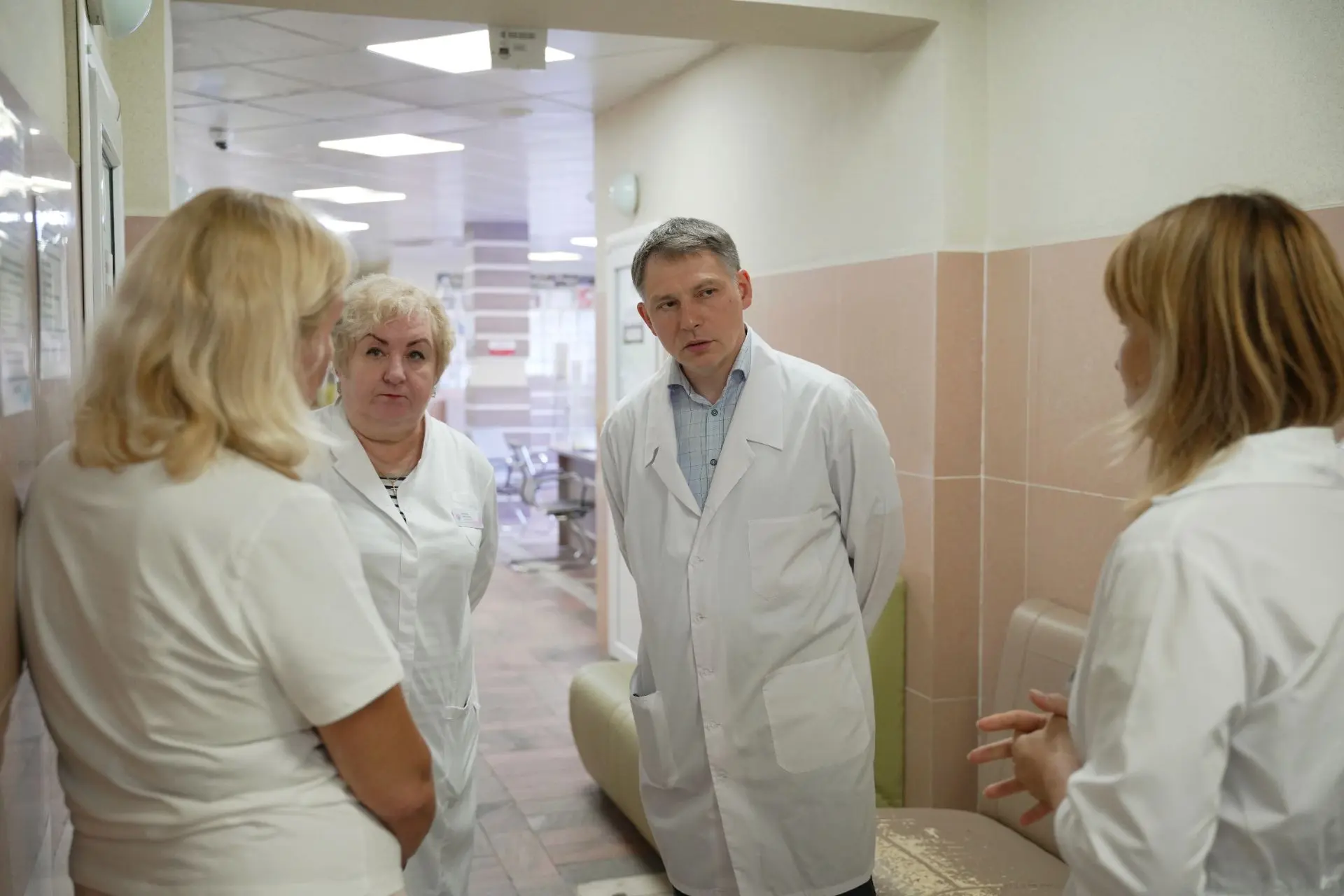 Ближе к мамам: в роддоме №3 установили систему экстренного вызова медика