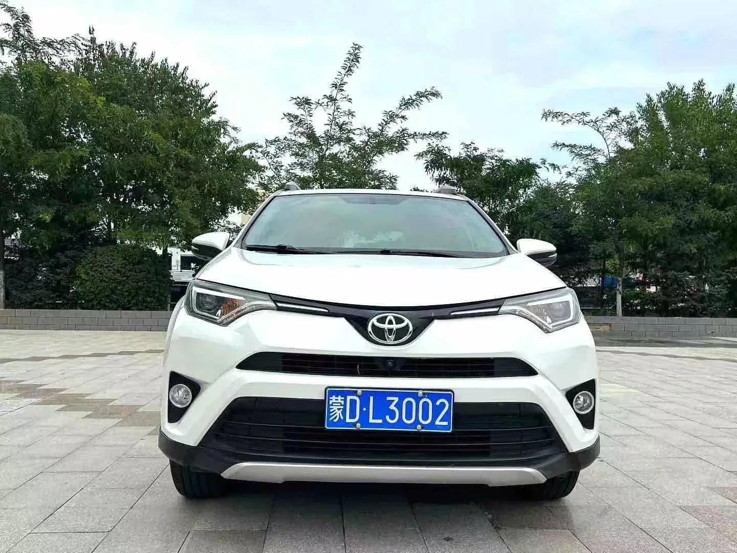 🚘Toyota RAV4