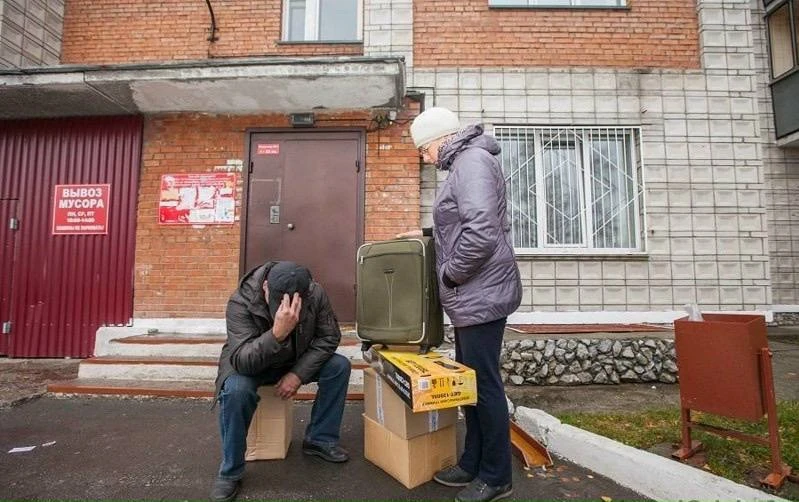😦В Башкирии сын пытался выселить отца