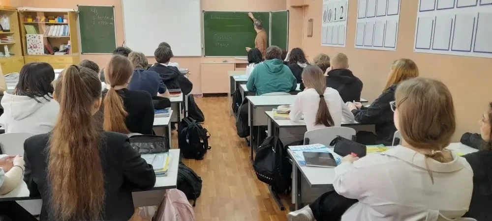 В рамках оперативно-профилактической операции «Чистое поколение» в нашей школе прошла серия важных м